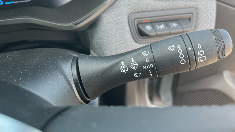 Renault Clio 1.6 E-TECH full hybrid 145 Techno 5dr Auto Hybrid Hatchback
